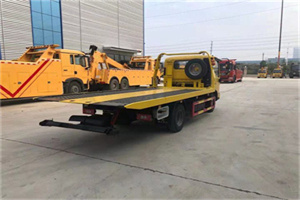 月坛非事故拖车